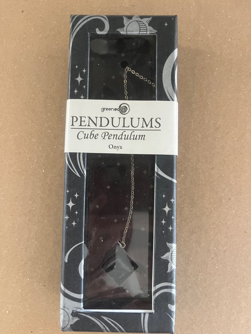 GREEN EARTH Onyx Cube Pendulum